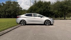 Hyundai Elantra — view 6