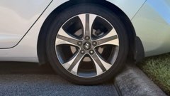 Hyundai Elantra — view 7