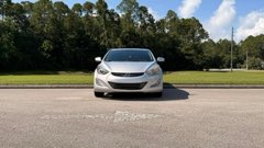 Hyundai Elantra — view 8