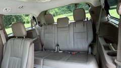 Third-row bench, seats up to 7 people
