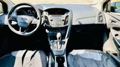 Ford Focus — view 12