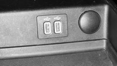 Ford Fusion — view 12