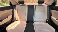 Hyundai Accent — view 11