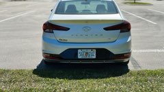 Hyundai Elantra — view 5