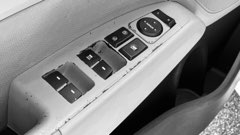 Hyundai Elantra — view 6