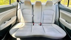 Hyundai Elantra — view 15
