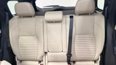 Land Rover Discovery Sport — view 3