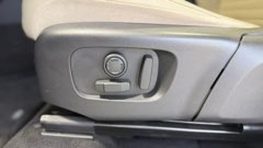 Land Rover Discovery Sport — view 5
