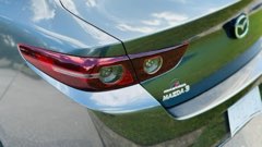 Mazda Mazda3 — view 4