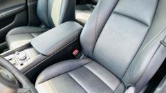 Mazda Mazda3 — view 7