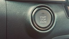 Mazda Mazda3 — view 15